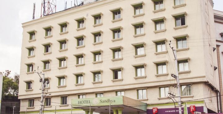 Sandhya Hotel Hajdarábád Exteriér fotografie