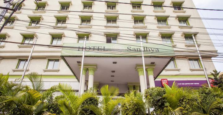Sandhya Hotel Hajdarábád Exteriér fotografie