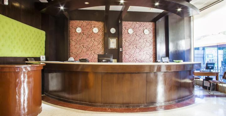 Sandhya Hotel Hajdarábád Exteriér fotografie